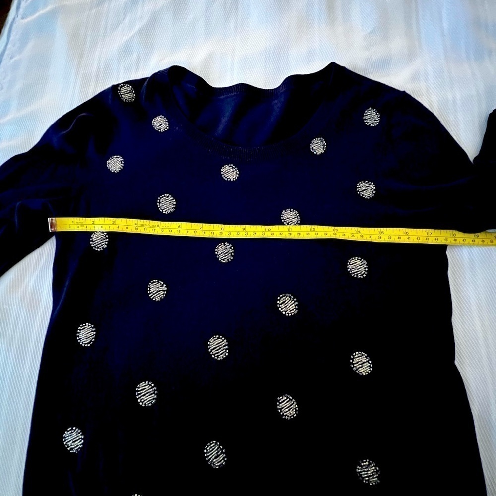 Navy 3/4 Sleeve Scoop Neck Lightweight Sweater with Beaded Large Dots M/L - Picture 4 of 5
